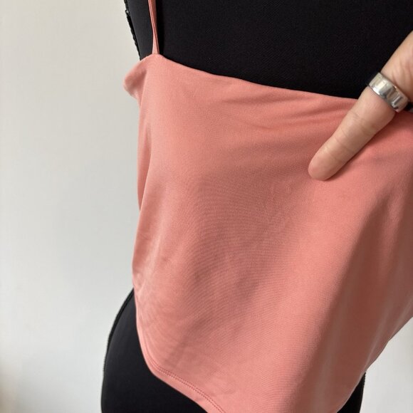 Express Body Contour Cropped Cami Size Large Fairy Feminine Stretch Peach NWT - Picture 2 of 9